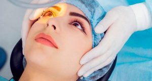 Οπή Ωχράς Κηλίδα​ς Χειρουργείο - Οφθαλμίατρος Θεσσαλονίκη - Dr Καραμήτσος Αθανάσιος